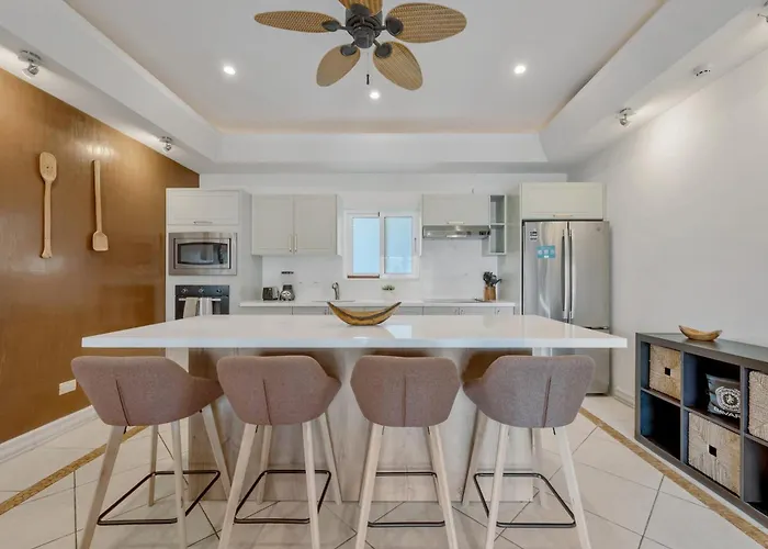 Elegant Oceanview 2br 2-min Walk To Tamarindo