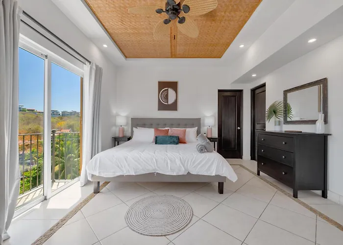 Elegant Oceanview 2br 2-min Walk To *